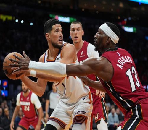 迪奥曼德解,与拜仁一战,定位球失误,华体会体育,HuaTiHui,Sports,华体会体育注册网址,华体会体育app,华体会体育官网,华体会体育网站,华体会体育下载