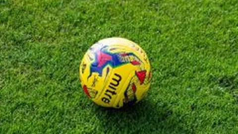 萨拉赫续约前景受阿诺德转会影响，4.8亿英镑合约命运待定